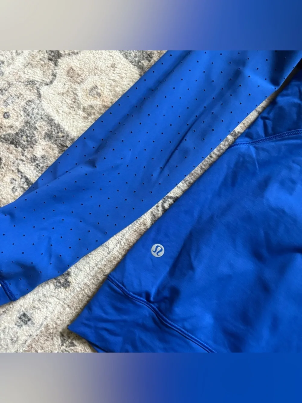 Lululemon Mind Over Miles Long Sleeve Size 4 Jet Stream blue